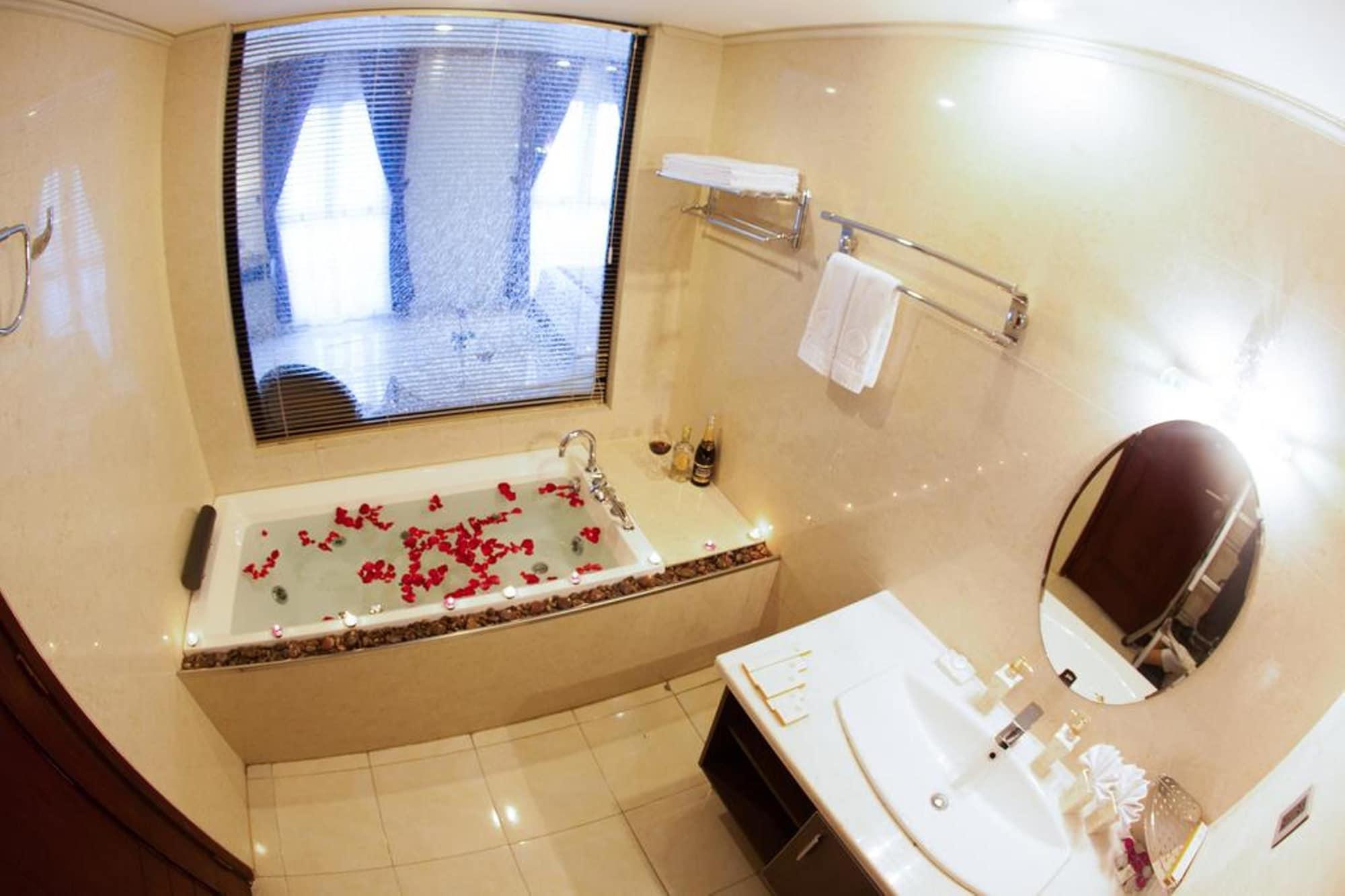 The Pearl Hotel Hanoi Esterno foto